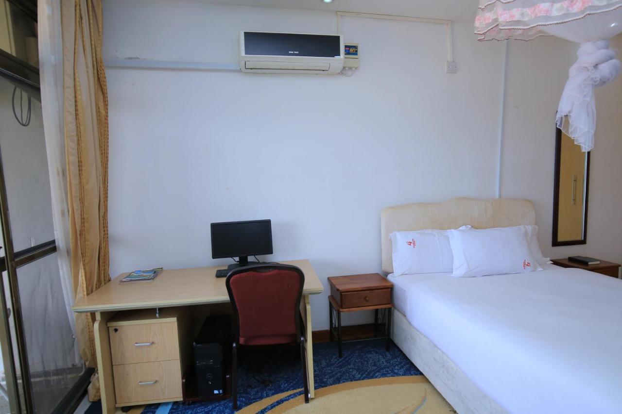 Frontiers Hotel & Conference Entebbe Exterior photo
