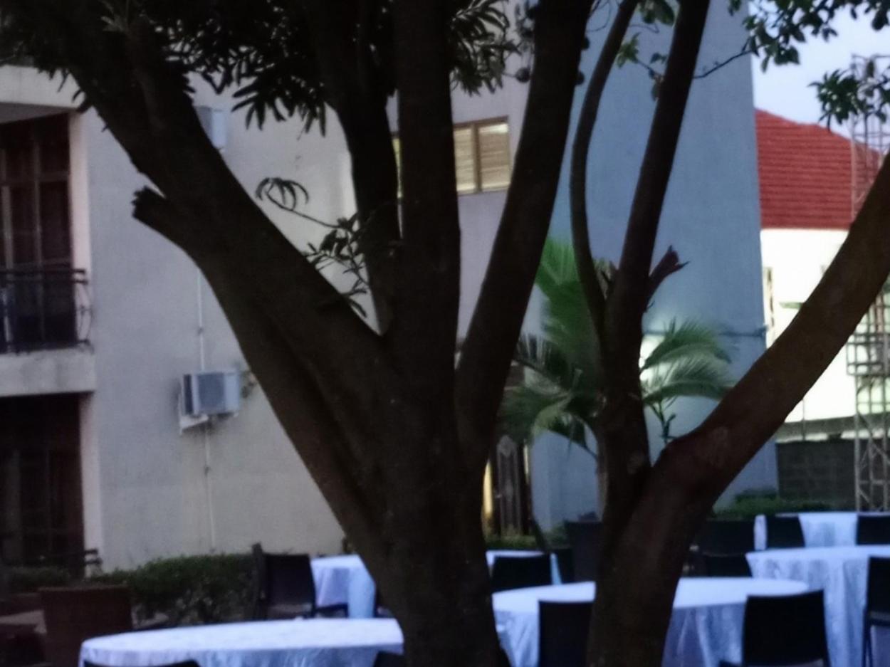 Frontiers Hotel & Conference Entebbe Exterior photo